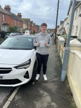 100% recommend Andy. Great driving instructor.  My son passed first time. Andy gave great advice throughout his lessons, not once did my son feel stressed with Andy. He´s the best!!